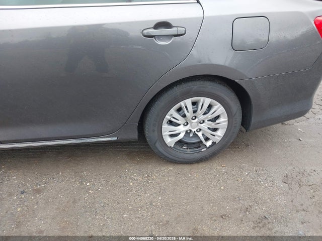 4T4BF1FK3ER402344 Toyota CAMRY LE