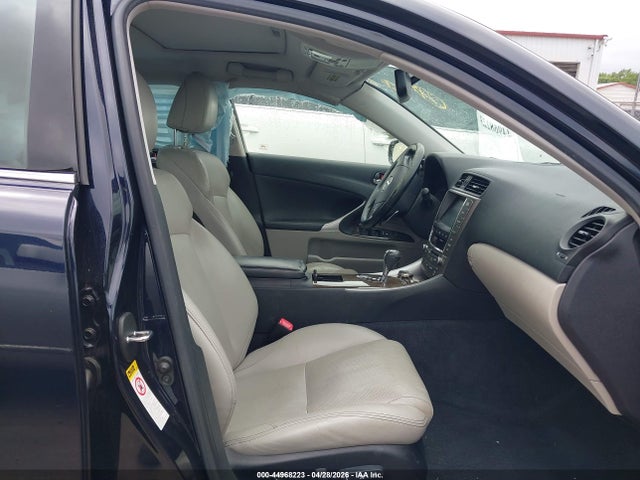 Продажа на аукционе авто 2010 Lexus Is 250, vin: JTHCF5C28A2032589, номер лота: 44968223