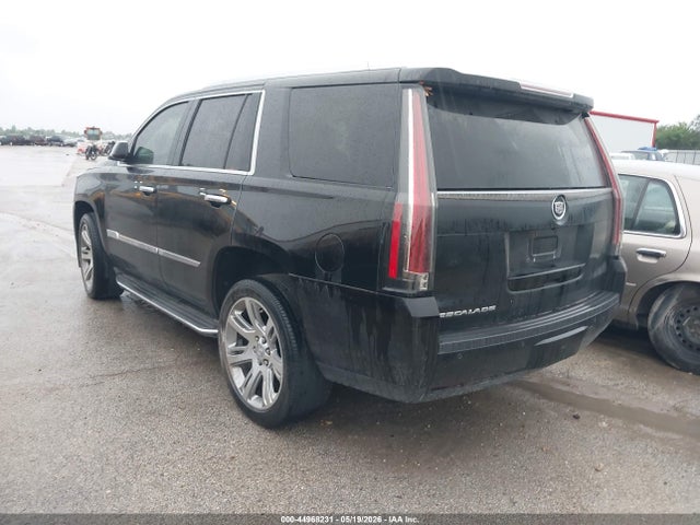2015 Cadillac Escalade Luxury მანქანა იყიდება აუქციონზე, vin: 1GYS3BKJ0FR202899, აუქციონის ნომერი: 44968231
