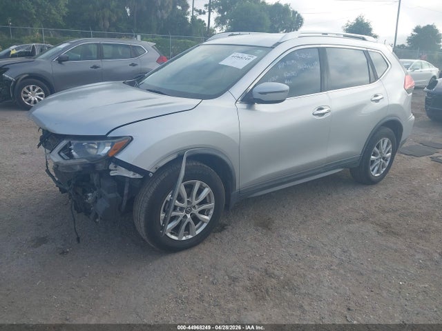 2017 Nissan Rogue Sv მანქანა იყიდება აუქციონზე, vin: KNMAT2MT7HP611576, აუქციონის ნომერი: 44968249