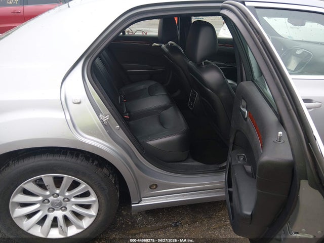 44968275 :رقم المزاد ، 2C3CCAAG2EH352493 vin ، 2014 Chrysler 300 مزاد بيع