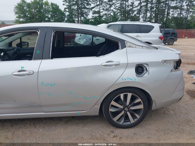 2021 Nissan Versa Sr Xtronic Cvt მანქანა იყიდება აუქციონზე, vin: 3N1CN8FV5ML819856, აუქციონის ნომერი: 44968281