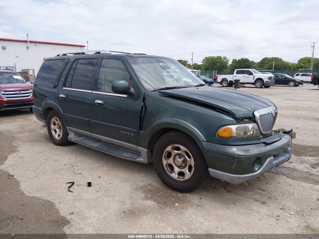 2000 Lincoln Navigator მანქანა იყიდება აუქციონზე, vin: 5LMEU27A1YLJ17710, აუქციონის ნომერი: 44968315