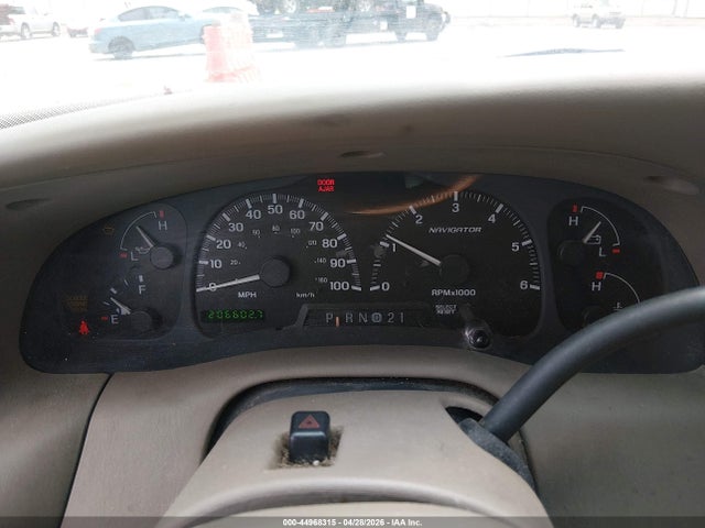 Aukcja sprzedaży 2000 Lincoln Navigator, vin: 5LMEU27A1YLJ17710, numer aukcji: 44968315