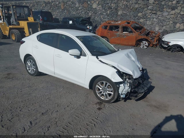 Продажа на аукционе авто 2018 Toyota Yaris Ia, vin: 3MYDLBYV7JY327475, номер лота: 44968327
