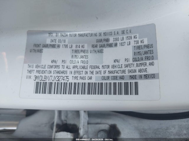 3MYDLBYV7JY327475 Toyota YARIS IA