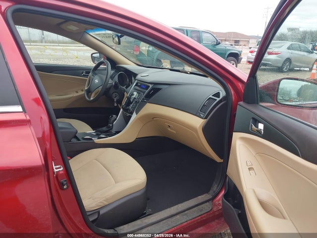 Продажа на аукционе авто 2011 Hyundai Sonata Gls, vin: 5NPEB4AC4BH167337, номер лота: 44968352