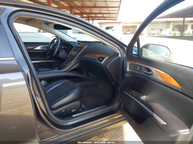 Lincoln MKZ 2016 3LN6L2GK2GR630029 Image 5