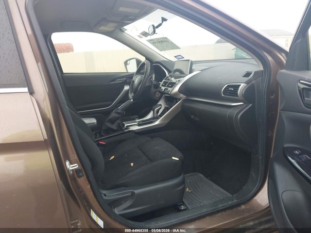 44968358 :رقم المزاد ، JA4AS4AA0LZ000703 vin ، 2020 Mitsubishi Eclipse Cross Le 1.5t مزاد بيع