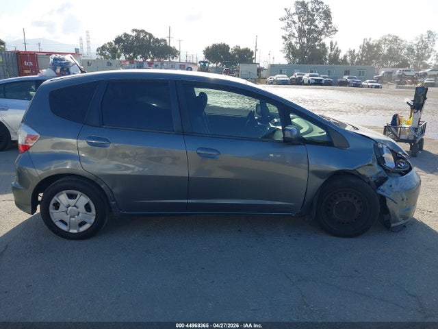 Продажа на аукционе авто 2013 Honda Fit, vin: JHMGE8H31DC015428, номер лота: 44968365