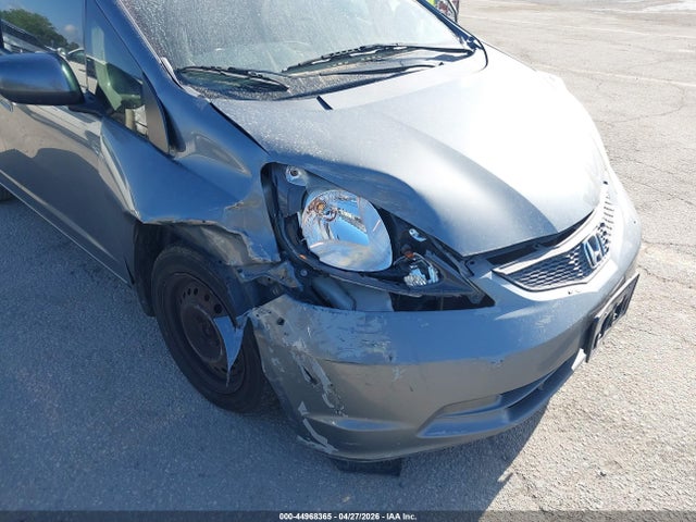 Продажа на аукционе авто 2013 Honda Fit, vin: JHMGE8H31DC015428, номер лота: 44968365
