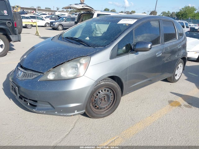 Продажа на аукционе авто 2013 Honda Fit, vin: JHMGE8H31DC015428, номер лота: 44968365