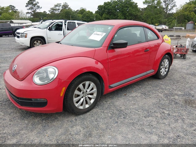 2014 Volkswagen Beetle 2.5l Entry მანქანა იყიდება აუქციონზე, vin: 3VWFP7AT8EM626551, აუქციონის ნომერი: 44968372