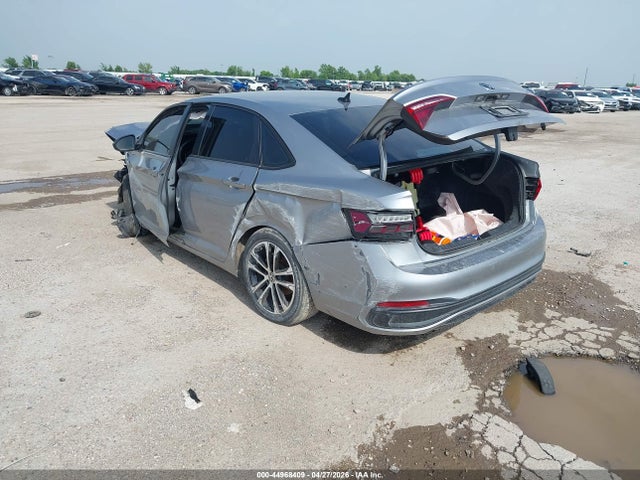 Продажа на аукционе авто 2022 Volkswagen Jetta 1.5t Sport, vin: 3VWBM7BU0NM015380, номер лота: 44968409