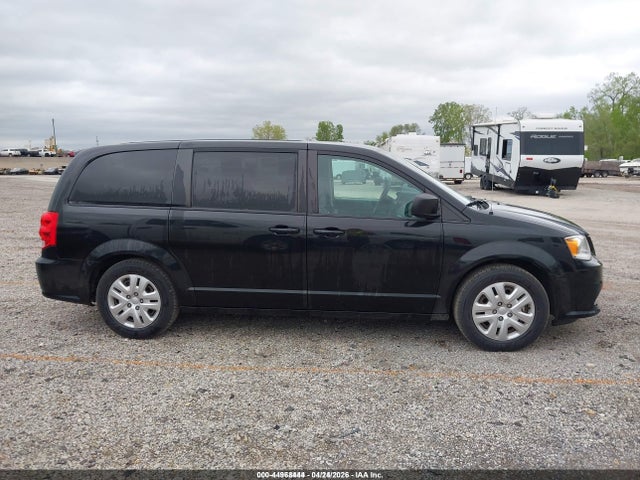 Продажа на аукционе авто 2018 Dodge Grand Caravan Se, vin: 2C4RDGBG1JR318621, номер лота: 44968444