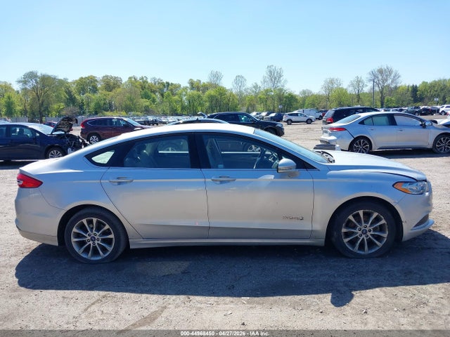Продажа на аукционе авто 2017 Ford Fusion Hybrid Se, vin: 3FA6P0LU4HR302770, номер лота: 44968450
