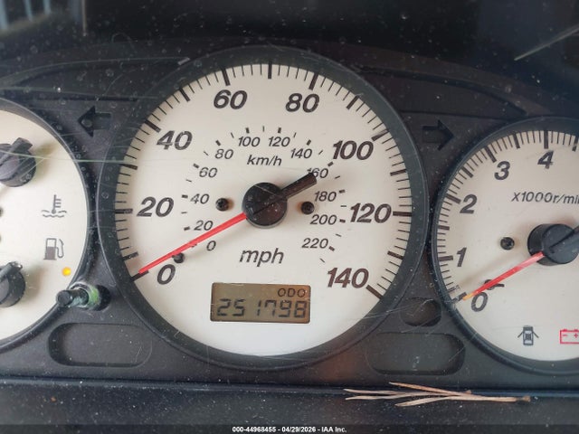 44968455 :رقم المزاد ، JM1BJ245721494006 vin ، 2002 Mazda Protege5 مزاد بيع