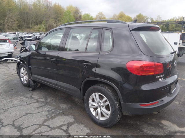 44968462 :رقم المزاد ، WVGAV7AX4HK001982 vin ، 2017 Volkswagen Tiguan 2.0t S مزاد بيع
