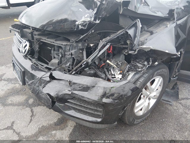 44968462 :رقم المزاد ، WVGAV7AX4HK001982 vin ، 2017 Volkswagen Tiguan 2.0t S مزاد بيع