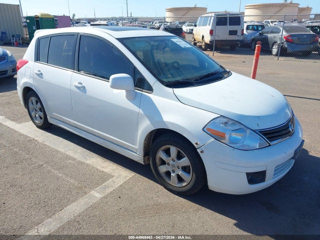 2011 Nissan Versa 1.8sl მანქანა იყიდება აუქციონზე, vin: 3N1BC1CP1BL394390, აუქციონის ნომერი: 44968463