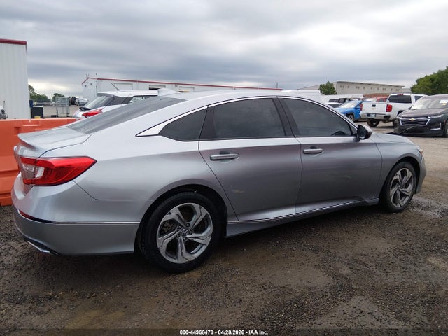44968479 :رقم المزاد ، 1HGCV1F57JA245849 vin ، 2018 Honda Accord Ex-l مزاد بيع