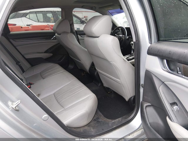 44968479 :رقم المزاد ، 1HGCV1F57JA245849 vin ، 2018 Honda Accord Ex-l مزاد بيع