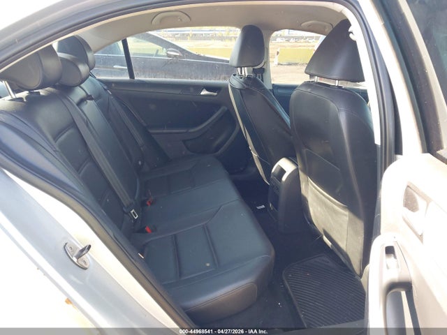 Продаж на аукціоні авто 2014 Volkswagen Jetta 1.8t Se, vin: 3VWD17AJ6EM250701, номер лоту: 44968541