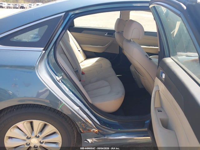 Hyundai Sonata Hybrid Se 2016 KMHE24L18GA016362 Image 8