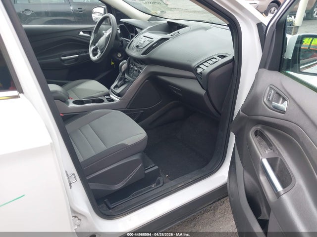 44968594 :رقم المزاد ، 1FMCU9G98FUC75025 vin ، 2015 Ford Escape Se مزاد بيع
