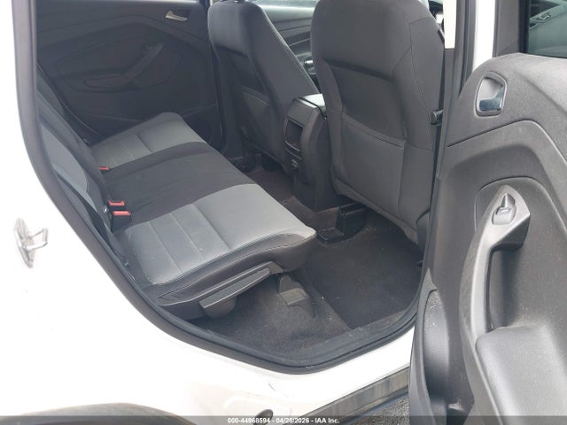 44968594 :رقم المزاد ، 1FMCU9G98FUC75025 vin ، 2015 Ford Escape Se مزاد بيع