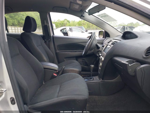 Продажа на аукционе авто 2012 Toyota Yaris, vin: JTDBT4K38CL038626, номер лота: 44968596