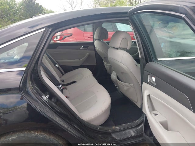 Продажа на аукционе авто 2016 Hyundai Sonata Eco, vin: 5NPE24AA0GH422281, номер лота: 44968599