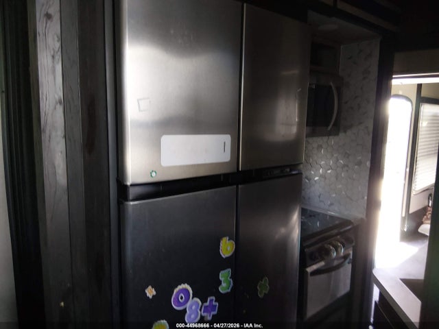 Aukcja sprzedaży 2018 Keystone Rv Other, vin: 4YDF42433JF810538, numer aukcji: 44968666