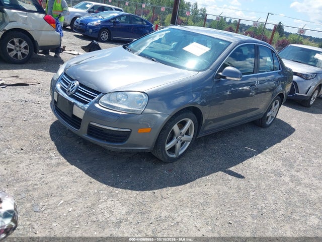 44968685 :رقم المزاد ، 3VWRL7AJXAM084211 vin ، 2010 Volkswagen Jetta Tdi مزاد بيع