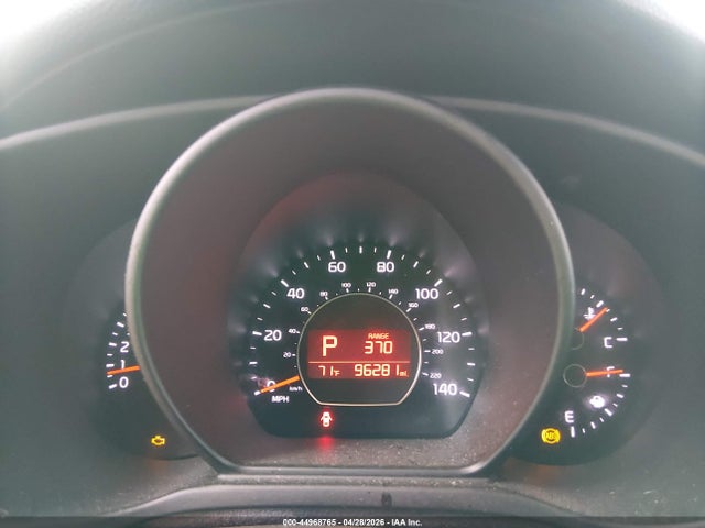 Продажа на аукционе авто 2016 Kia Soul, vin: KNDJN2A28G7367800, номер лота: 44968765