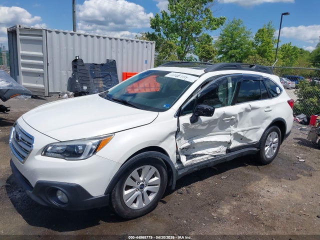 44968779 :رقم المزاد ، 4S4BSBEC1F3241635 vin ، 2015 Subaru Outback 2.5i Premium مزاد بيع
