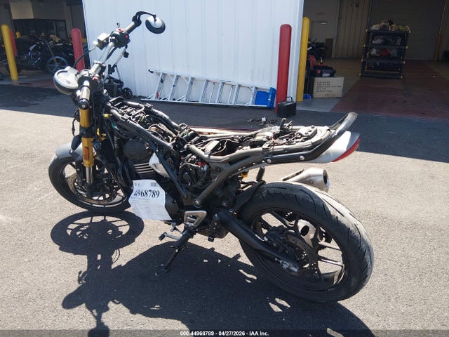 Продаж на аукціоні авто 2024 Triumph Motorcycle Speed 400, vin: SMTT127Y2RNA10731, номер лоту: 44968789