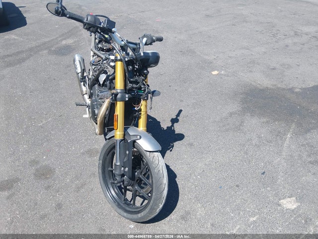 Продаж на аукціоні авто 2024 Triumph Motorcycle Speed 400, vin: SMTT127Y2RNA10731, номер лоту: 44968789