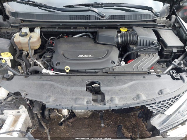 44968816 :رقم المزاد ، 2C4RC1DG8HR635500 vin ، 2017 Chrysler Pacifica Touring مزاد بيع