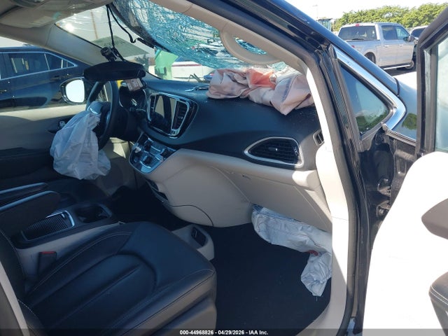 Продажа на аукционе авто 2024 Chrysler Pacifica Touring L, vin: 2C4RC1BG7RR124882, номер лота: 44968826