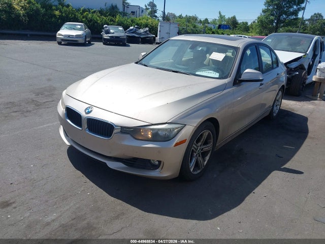 2015 Bmw 328i მანქანა იყიდება აუქციონზე, vin: WBA3A5G55FNS85988, აუქციონის ნომერი: 44968834