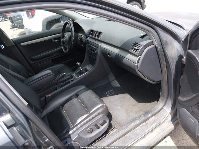 2005 Audi A4 1.8t Avant მანქანა იყიდება აუქციონზე, vin: WAUVC68E95A016342, აუქციონის ნომერი: 44968860