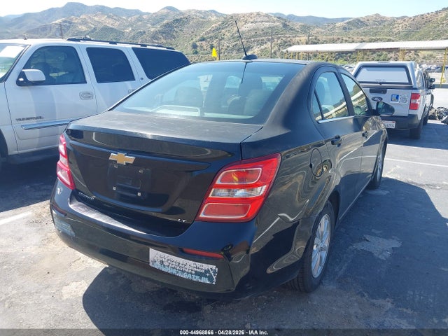 1G1JD5FGXH4148718 Chevrolet SONIC LT