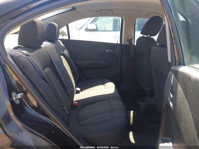 1G1JD5FGXH4148718 Chevrolet SONIC LT