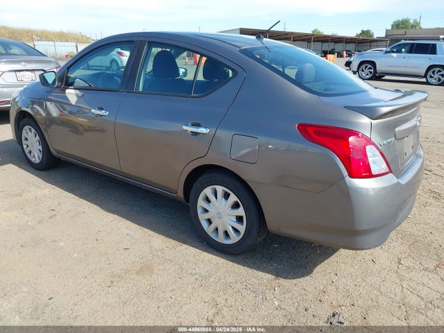 3N1CN7AP5HK429323 Nissan Versa 1.6 Sv