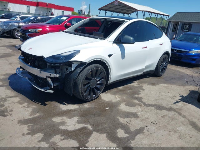 44968927 :رقم المزاد ، 7SAYGDEF4NF468800 vin ، 2022 Tesla Model Y Performance Dual Motor All-wheel Drive مزاد بيع