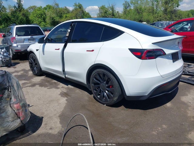 44968927 :رقم المزاد ، 7SAYGDEF4NF468800 vin ، 2022 Tesla Model Y Performance Dual Motor All-wheel Drive مزاد بيع