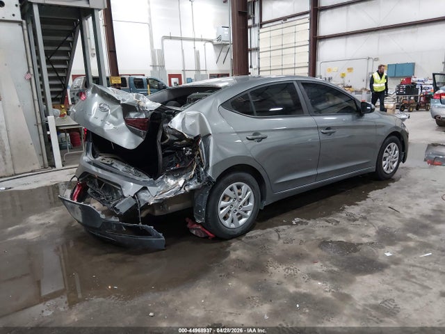 2019 Hyundai Elantra Se მანქანა იყიდება აუქციონზე, vin: KMHD74LFXKU804219, აუქციონის ნომერი: 44968937