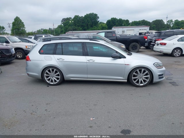 44968945 :رقم المزاد ، 3VWA17AU2GM519115 vin ، 2016 Volkswagen Golf Sportwagen Tsi S 4-door مزاد بيع