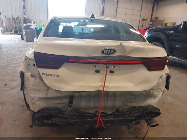 44968980 :رقم المزاد ، 3KPF24AD4ME362973 vin ، 2021 Kia Forte Lxs مزاد بيع